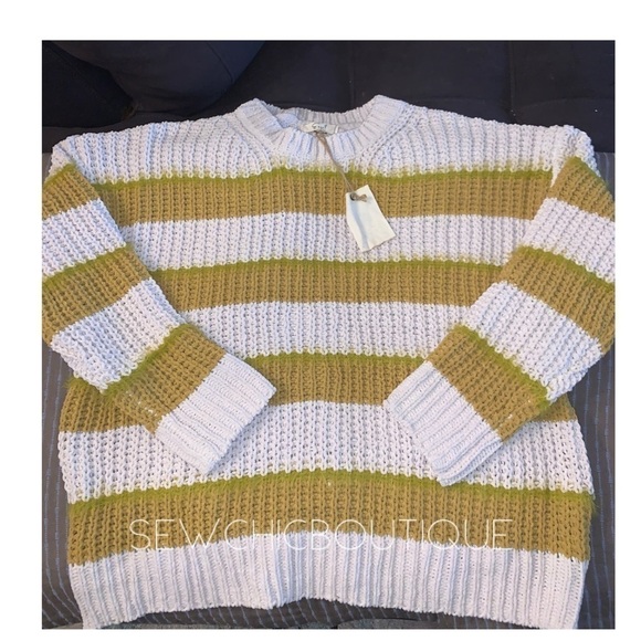 Ultra Soft Mustard Striped Pullover Sweater - Picture 5 of 7